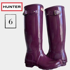 Hunter Tall Original Gloss Rain Boots in Purple (6)